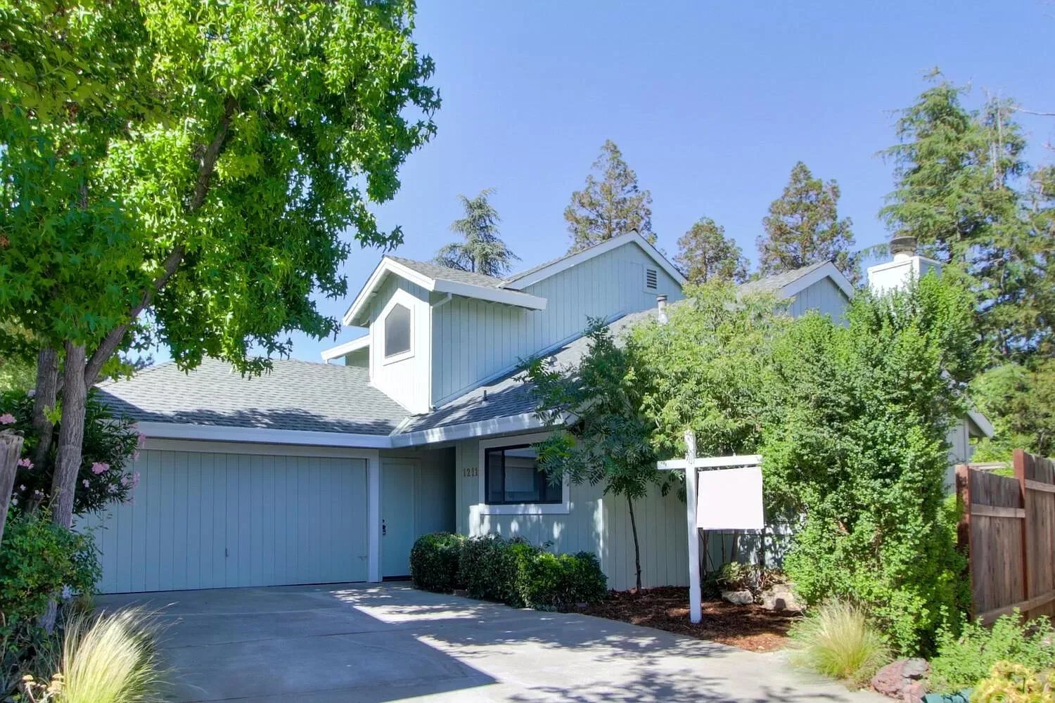 1211 Gazelle Place