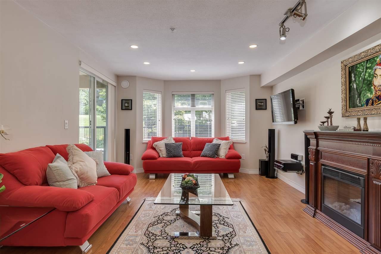 411-160 Shoreline Circle