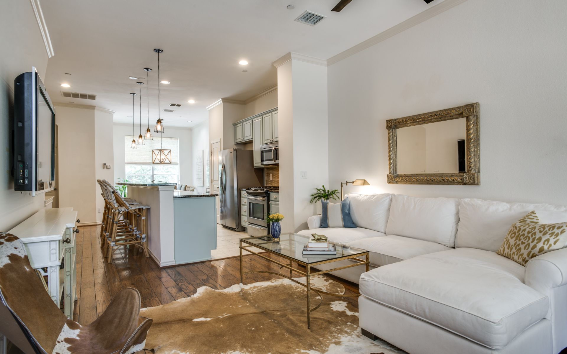4315 Holland Avenue, Unit 16