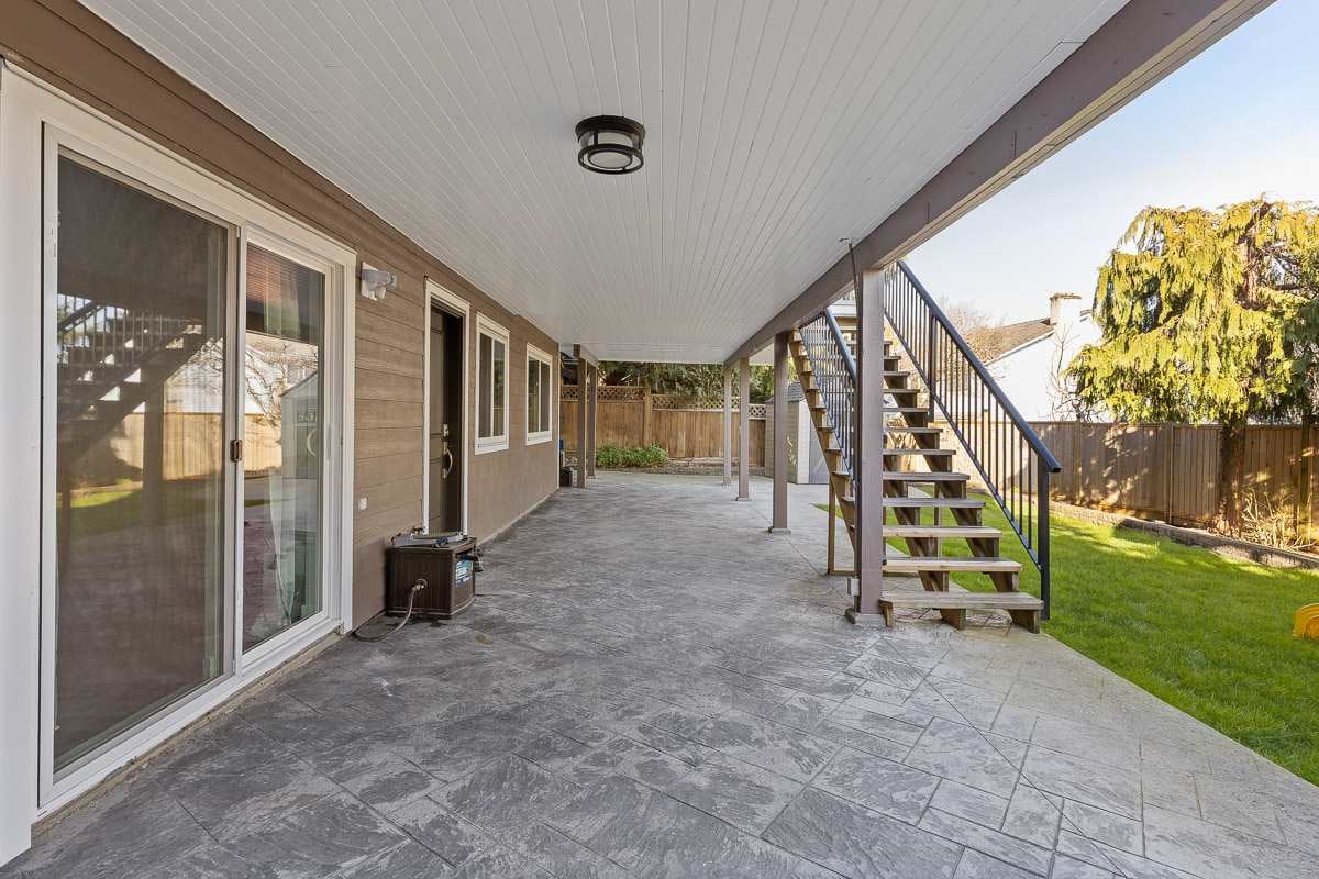 469 Cariboo Cres