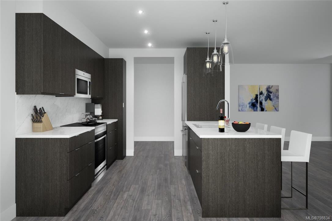 303B-10682 McDonald Park Rd, North Saanich