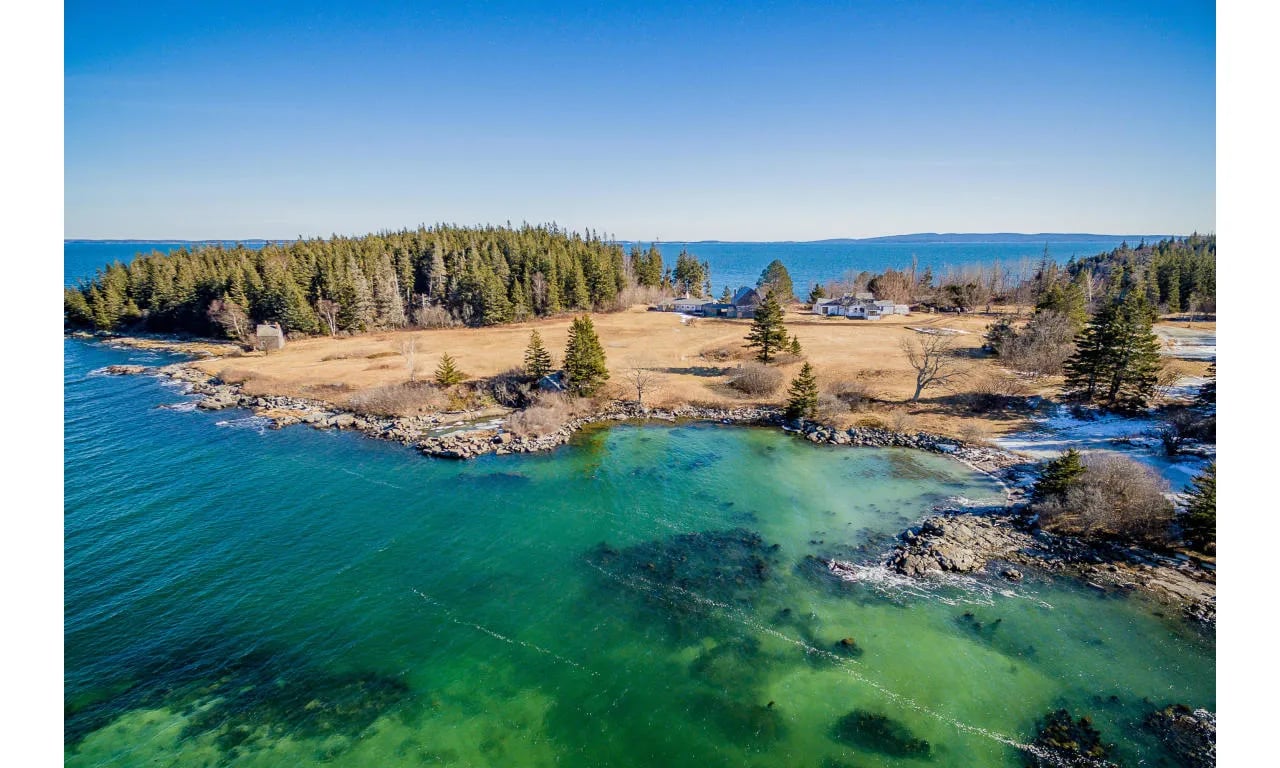 Home for Sale – 204 & 209 Coombs Neck Road, Vinalhaven Maine