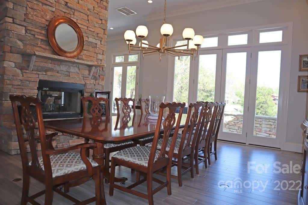 2514 Smith Harbour Dr