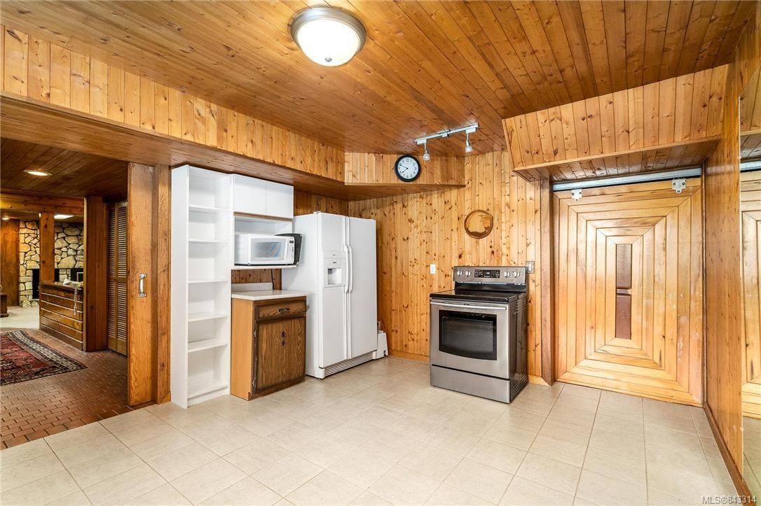 2482 Skedans Rd
