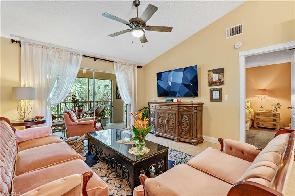 1702 Kings Lake BLVD Unit: 8-204