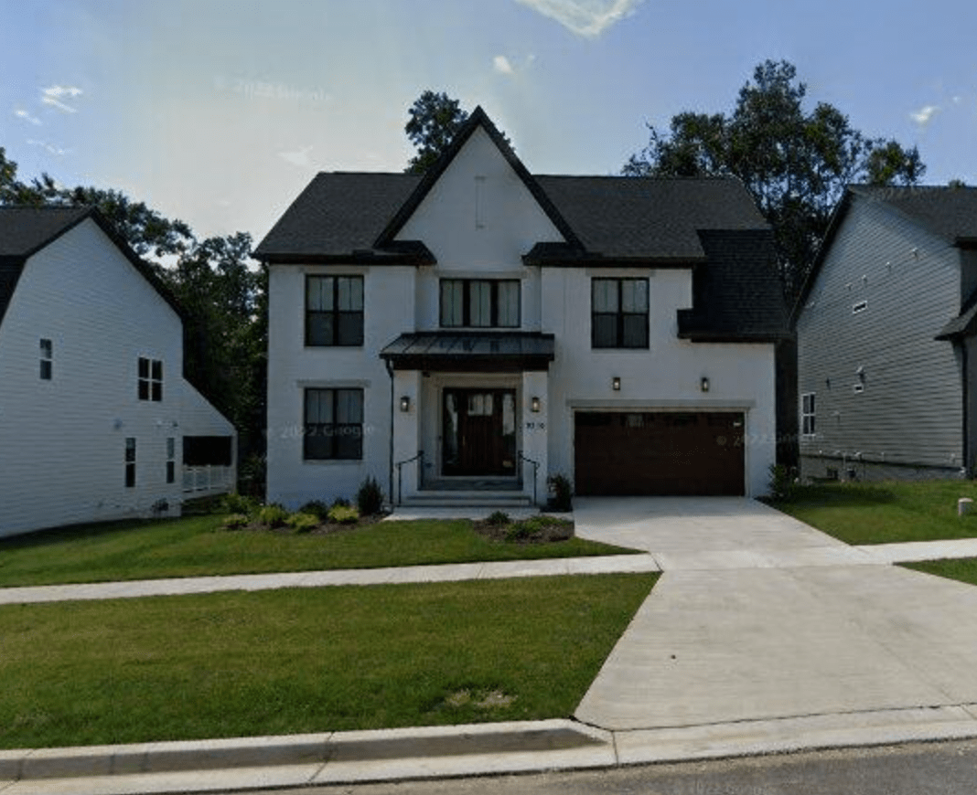 9510 Wildoak Dr