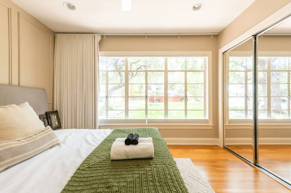 1500  Alta Vista