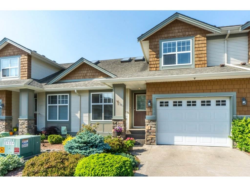 37-7475 Garnet Dr
