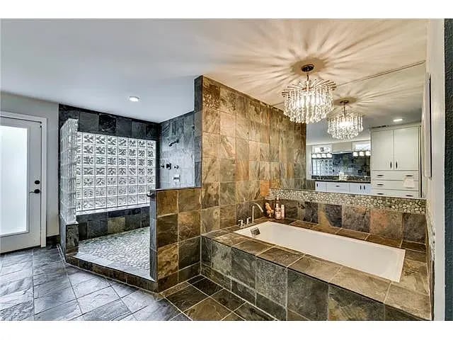 403 Bulian Ln