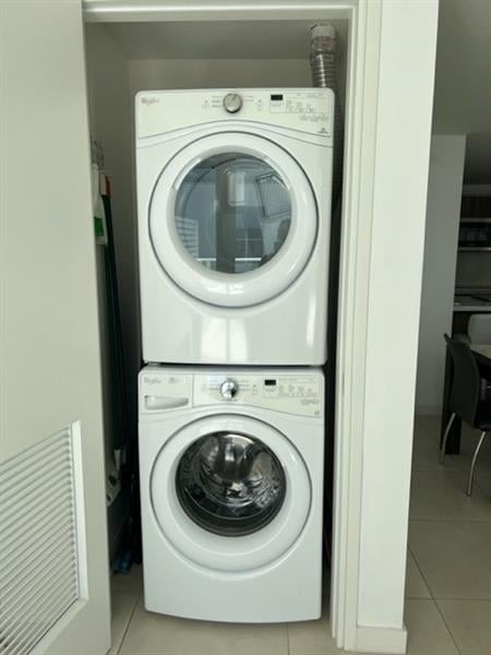 401 N Birch Rd Unit #416