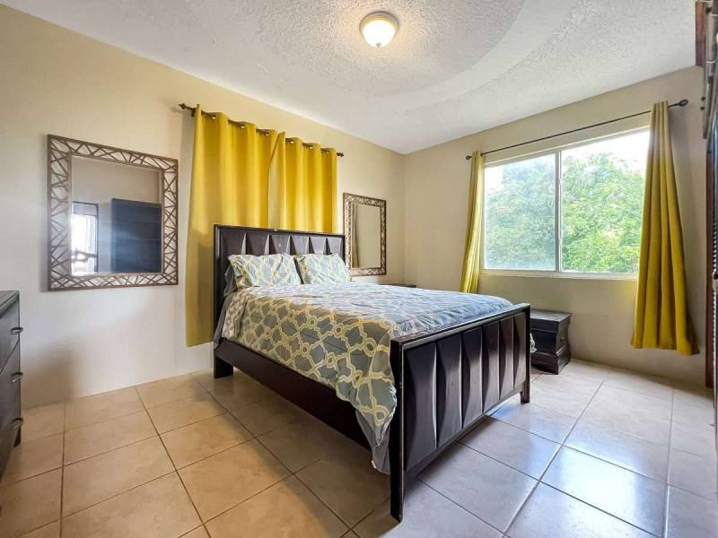 388 Great Mountain 4 Bedrooms