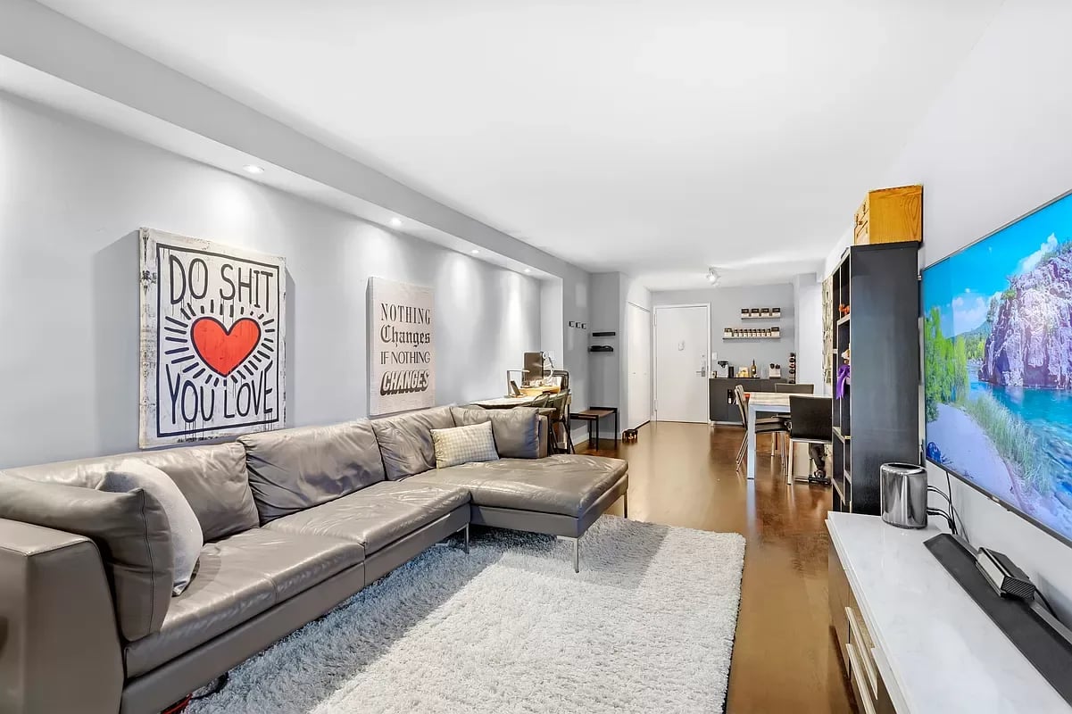 205 Third Avenue Unit: 1E