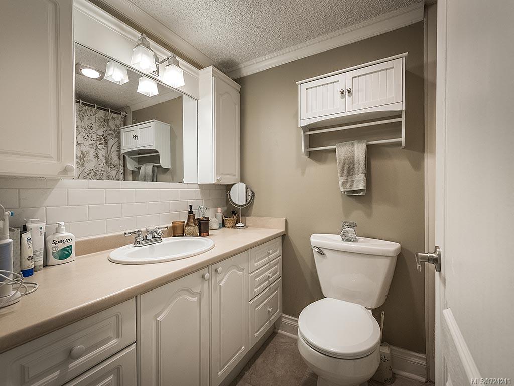 221-1025 Inverness Rd