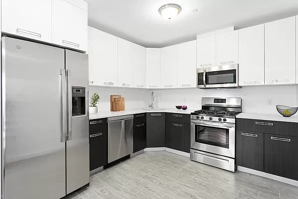 3016 Brighton 5 St. Unit: 2-C