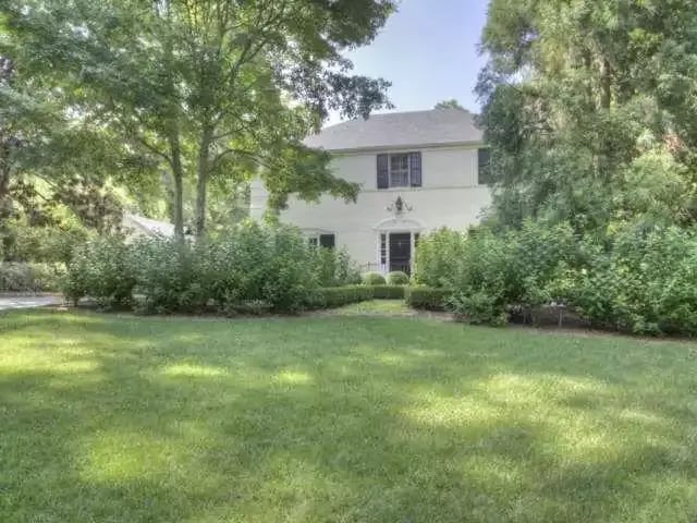 3418 Habersham Road Nw