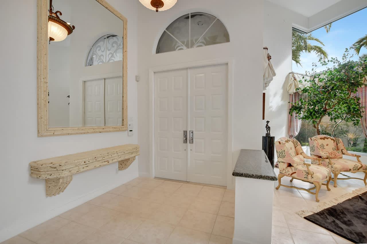 3564 NW Clubside Cir