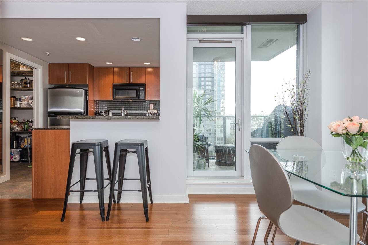 806-550 Pacific Street, Vancouver