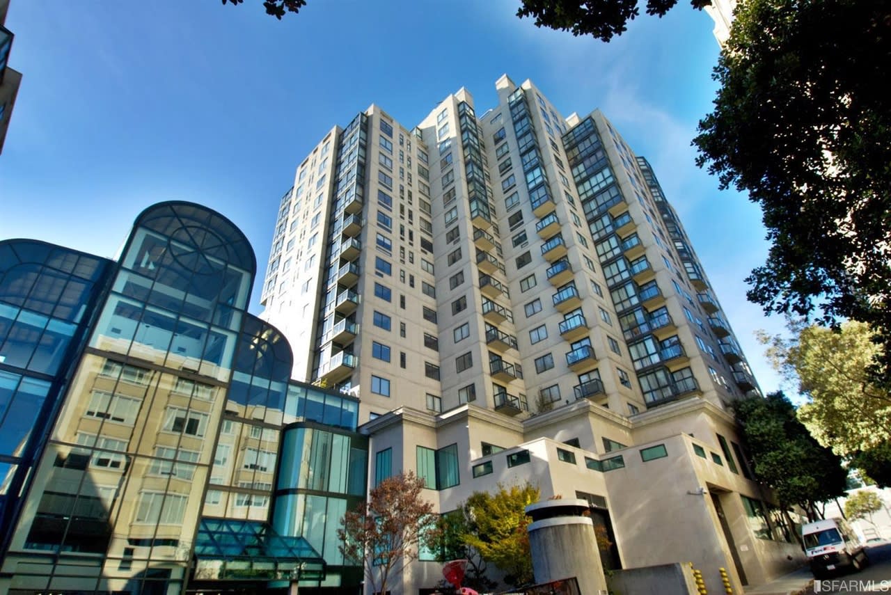 1 Daniel Burnham Ct #507