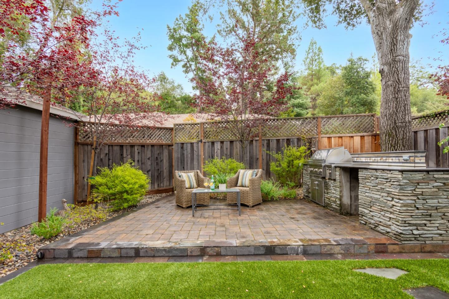 20 Pleasant St