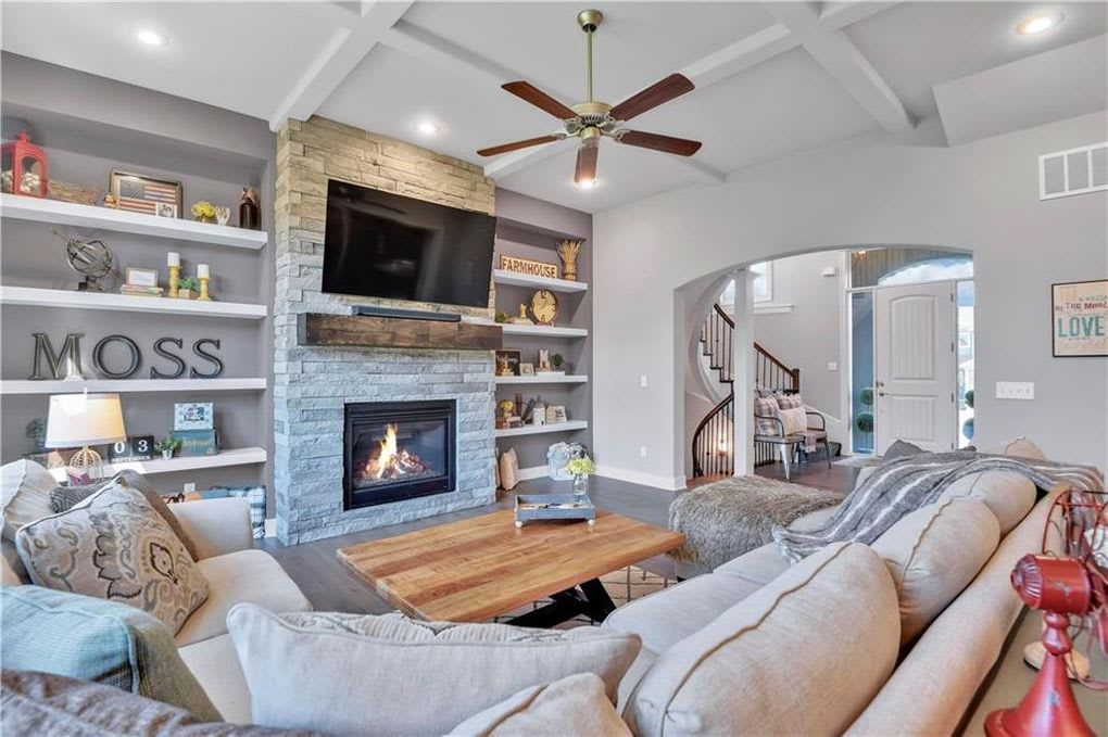 11398 S Longview Road