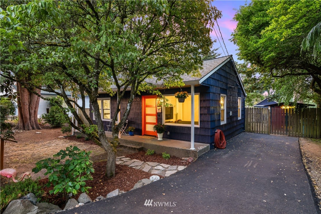 16016 26th Ave NE