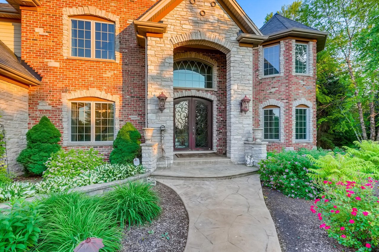 43W455 Morningcrest Ct