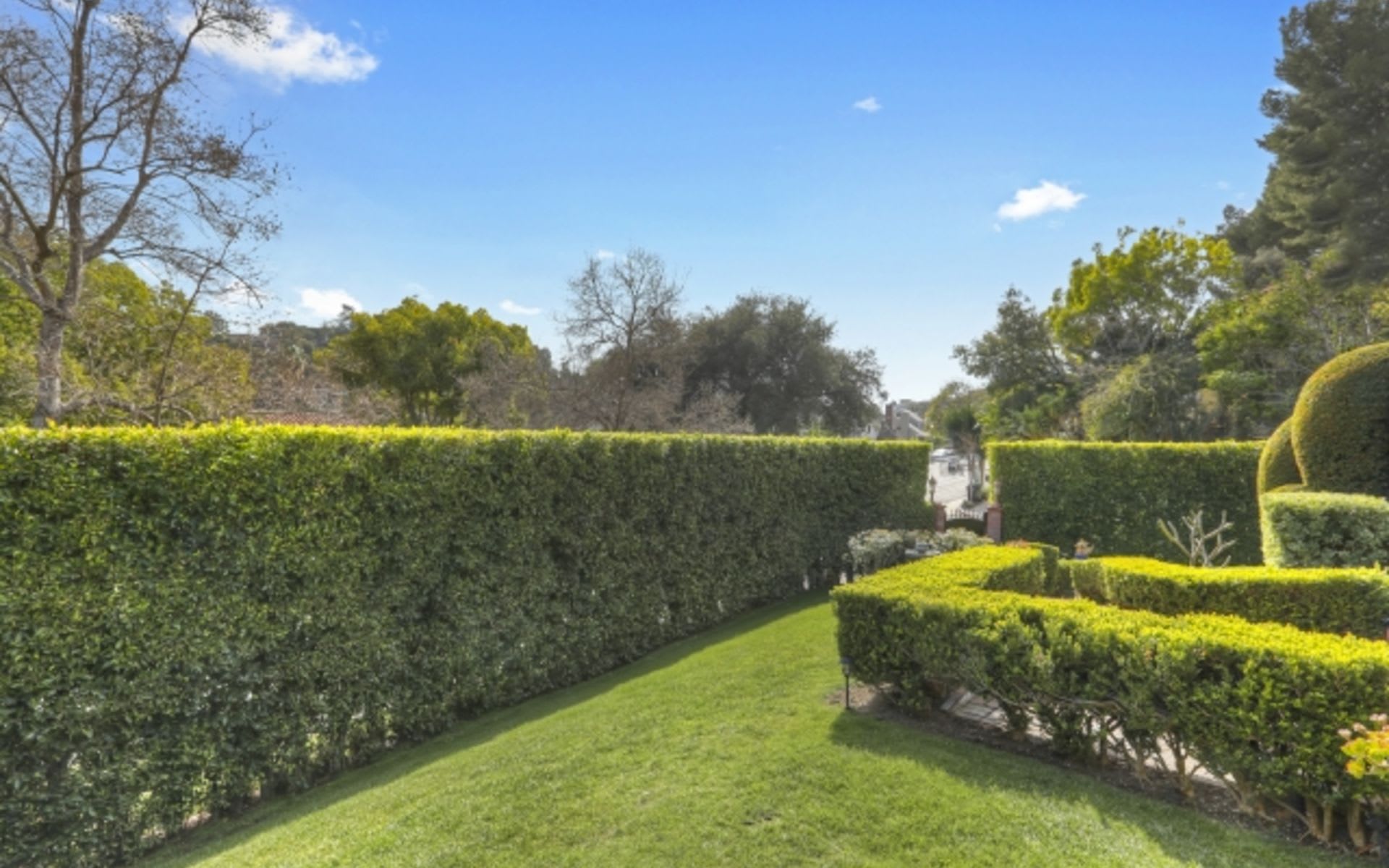 3503 Griffith Park Blvd