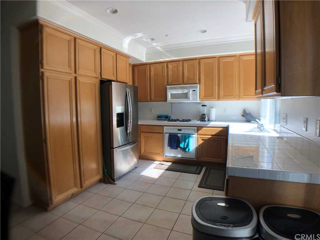 317 N Thomann Drive