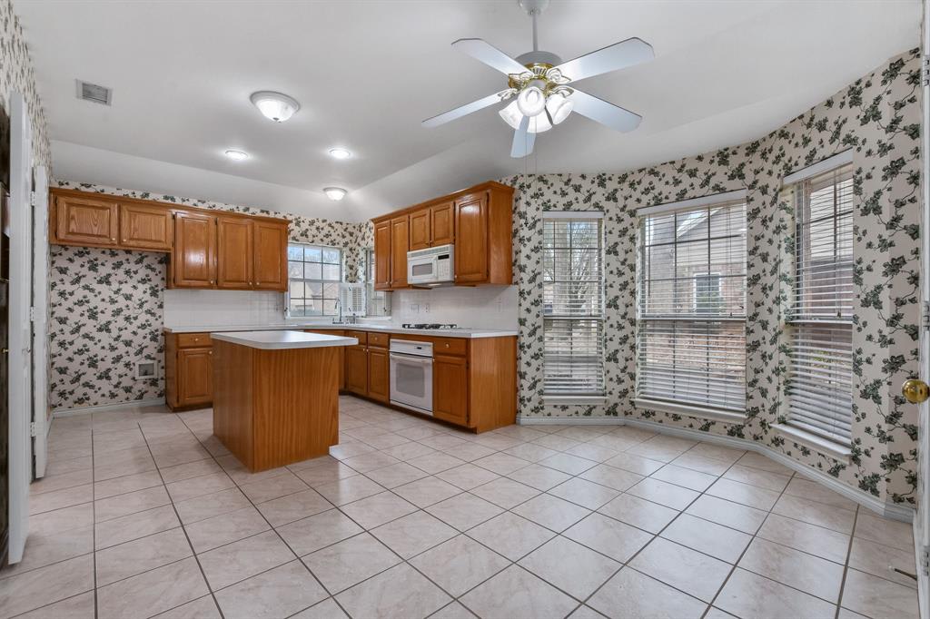 1417 Deer Trail