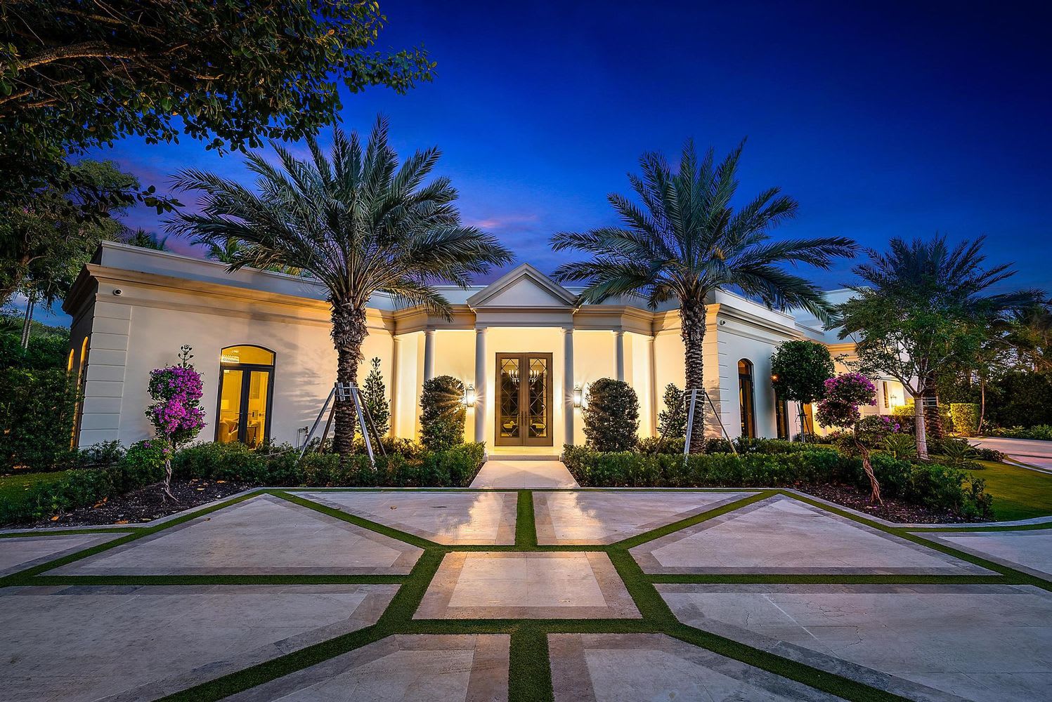 150 El Vedado Rd