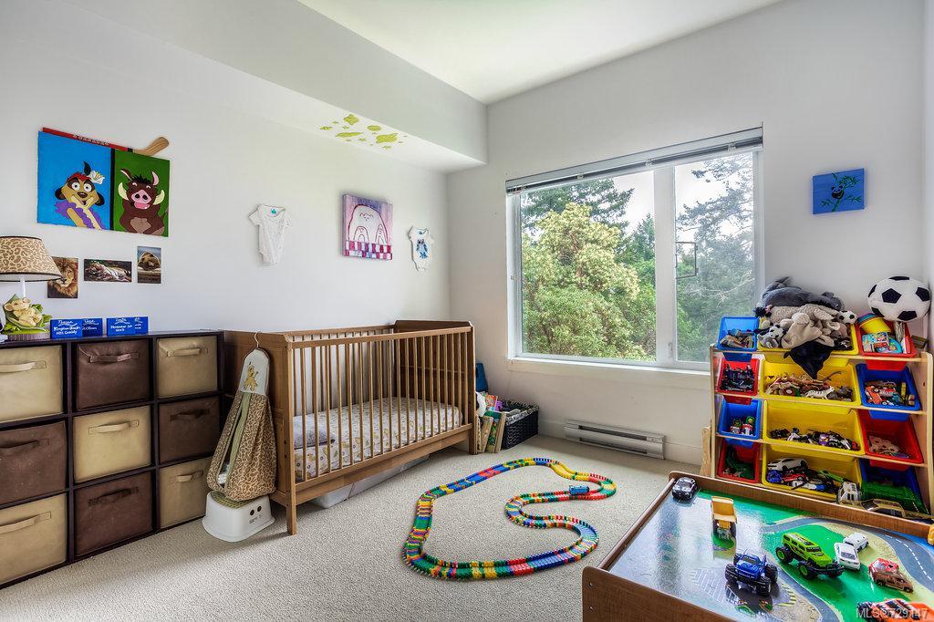 411-286 Wilfert Rd