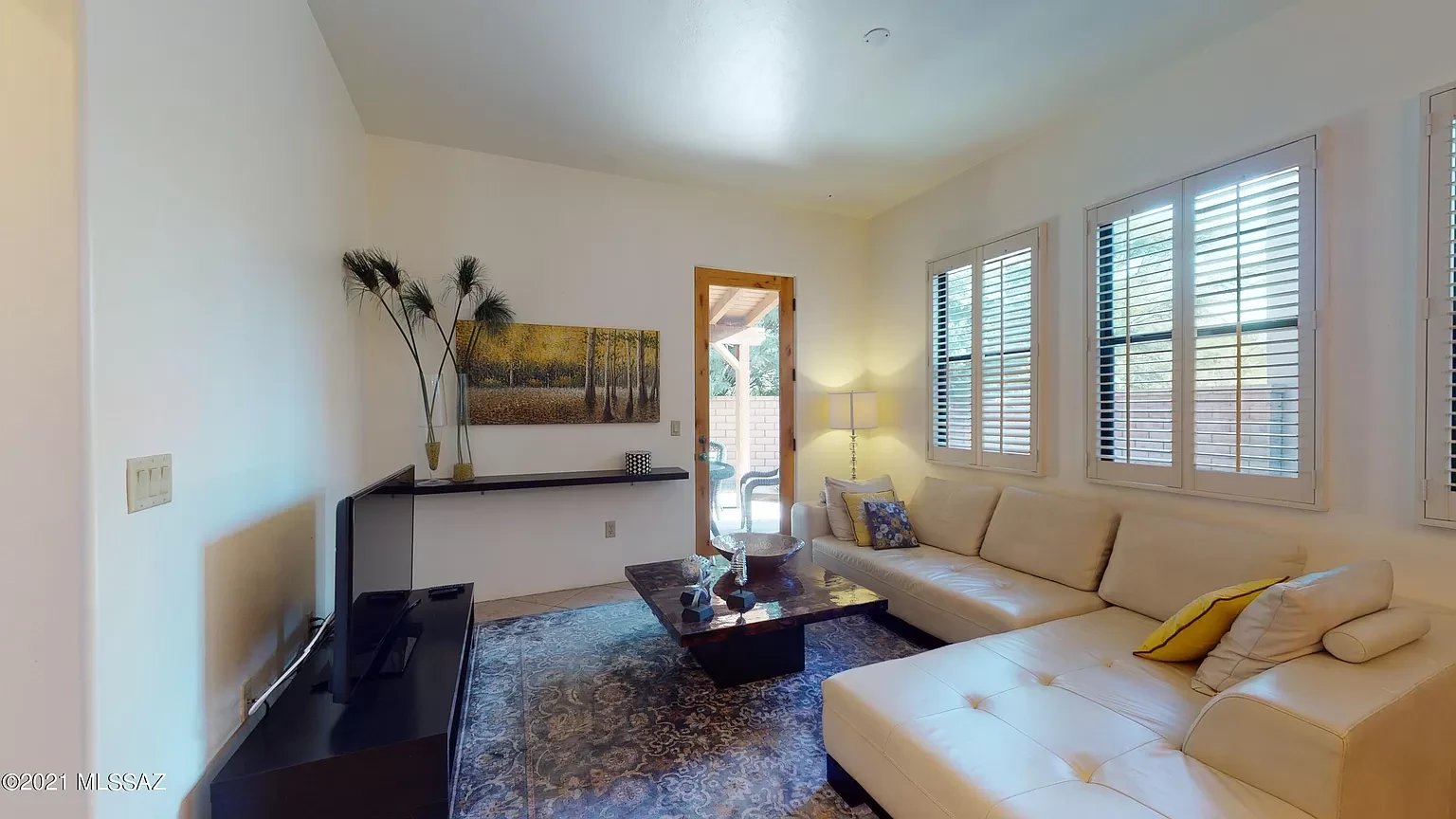 86 E Castlefield Cir