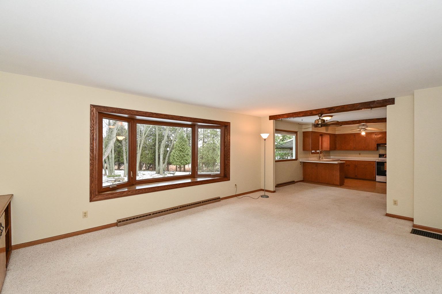 1972 Lake Shore Rd
