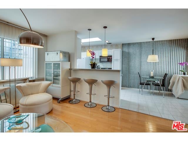 1145 Larrabee St #13 West Hollywood