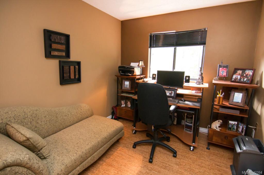 28 Falstaff Pl