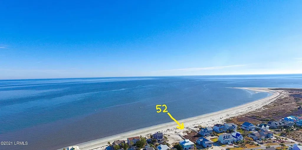 52 Harbor Drive N