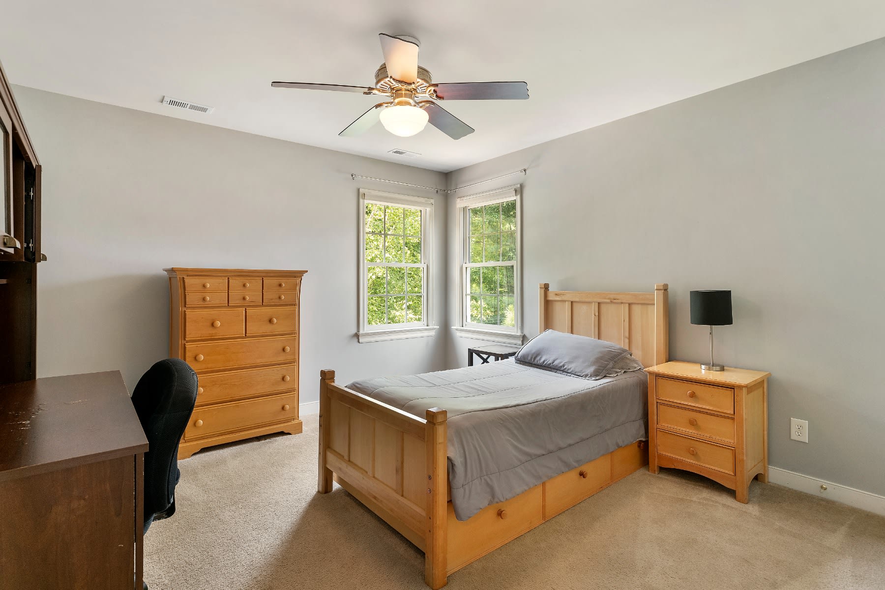 14118 Riverdowns North Terrace
