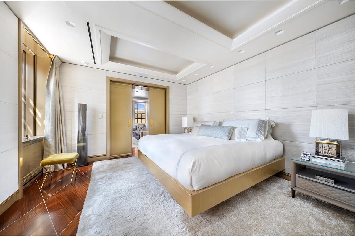 990 Fifth Ave #6/7