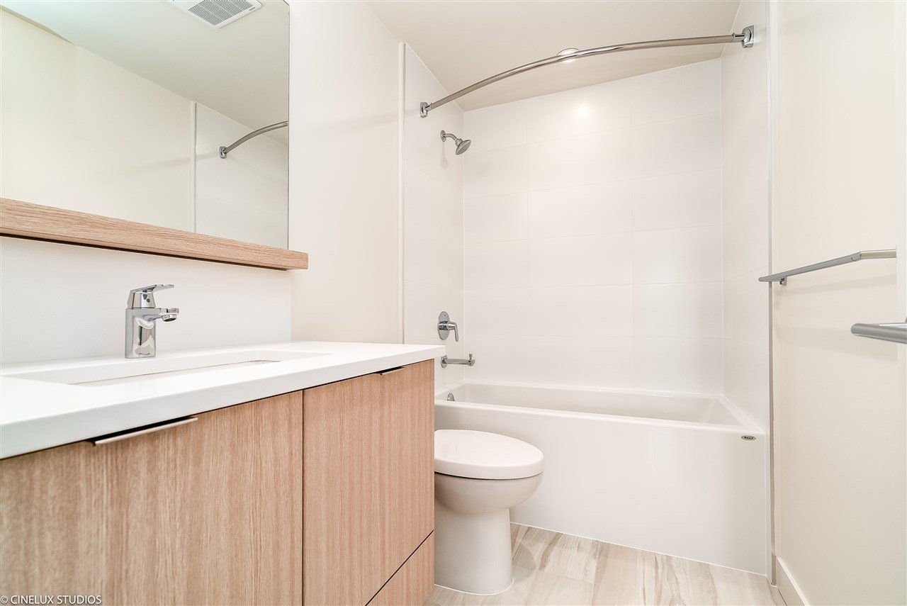 313-2188 Madison Ave