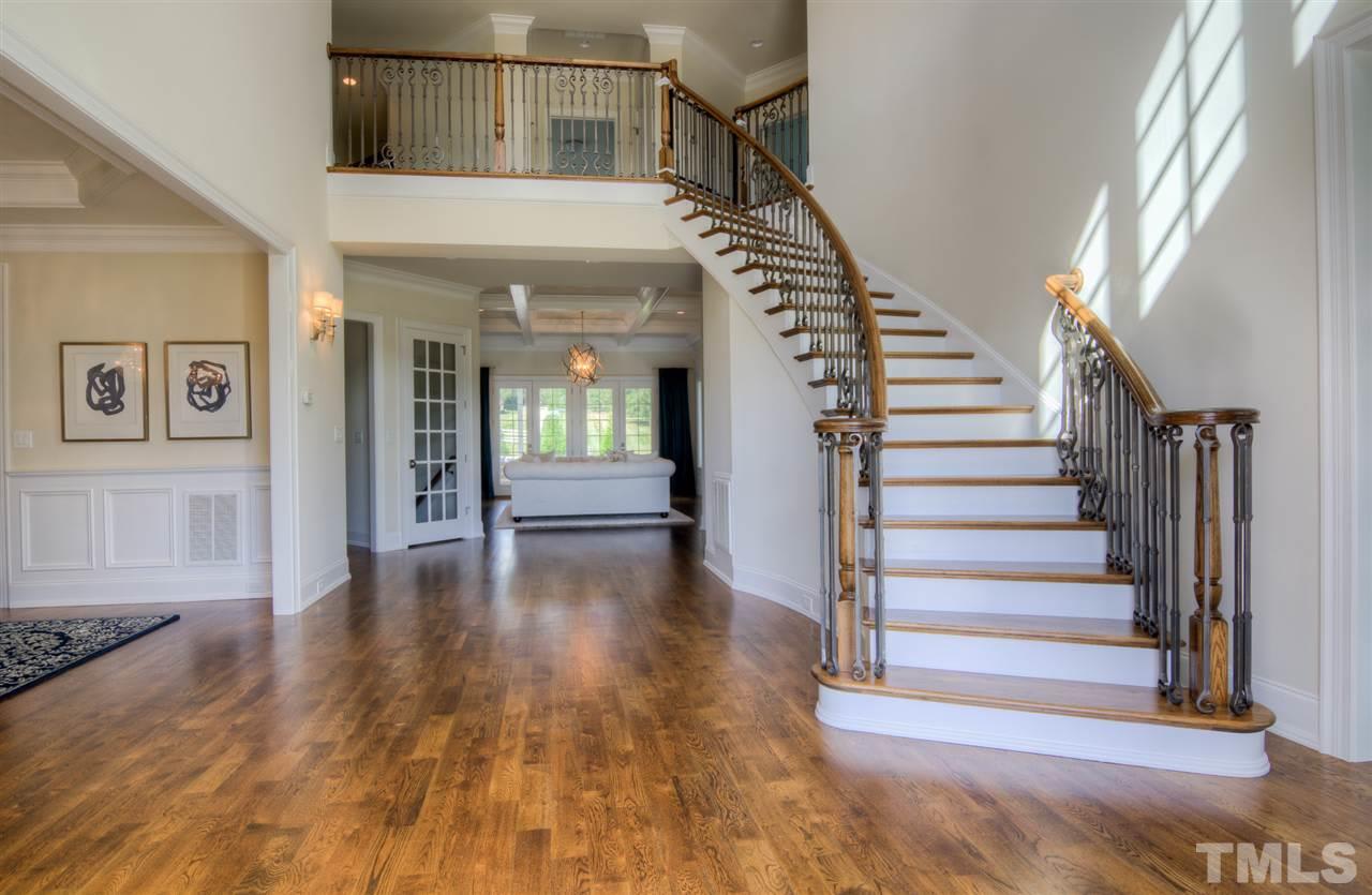6067 Delshire Ct