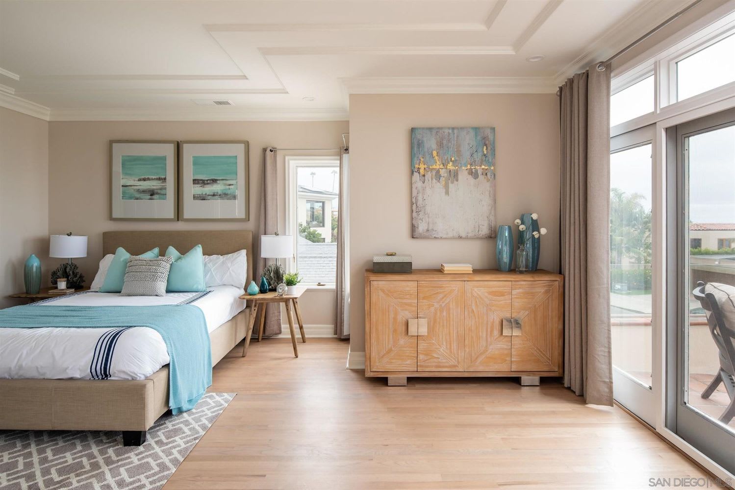 6331 Camino De La Costa