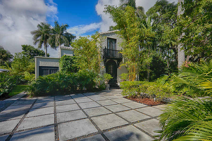 Just Listed with Dennis Carvajal Group: 4102 Alhambra Circle
