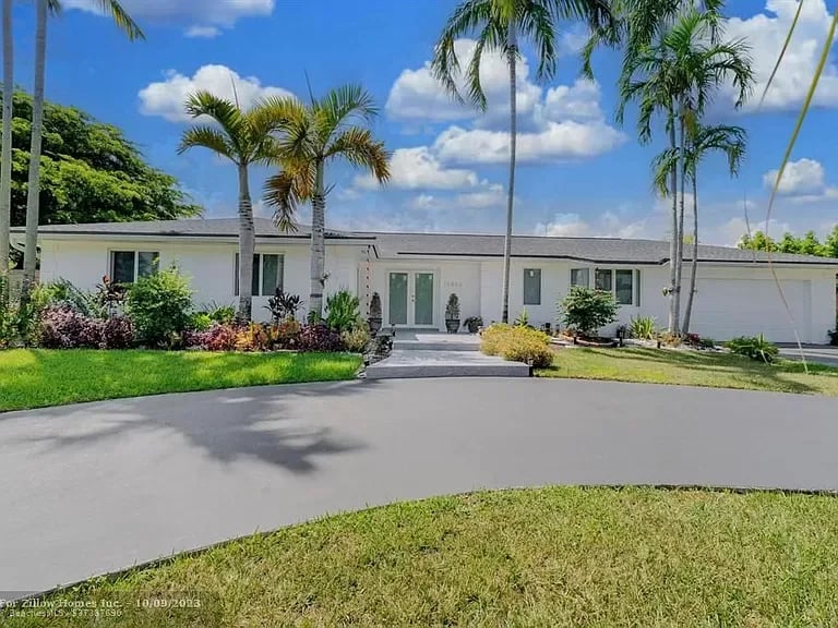 16850 SW 84th Ave