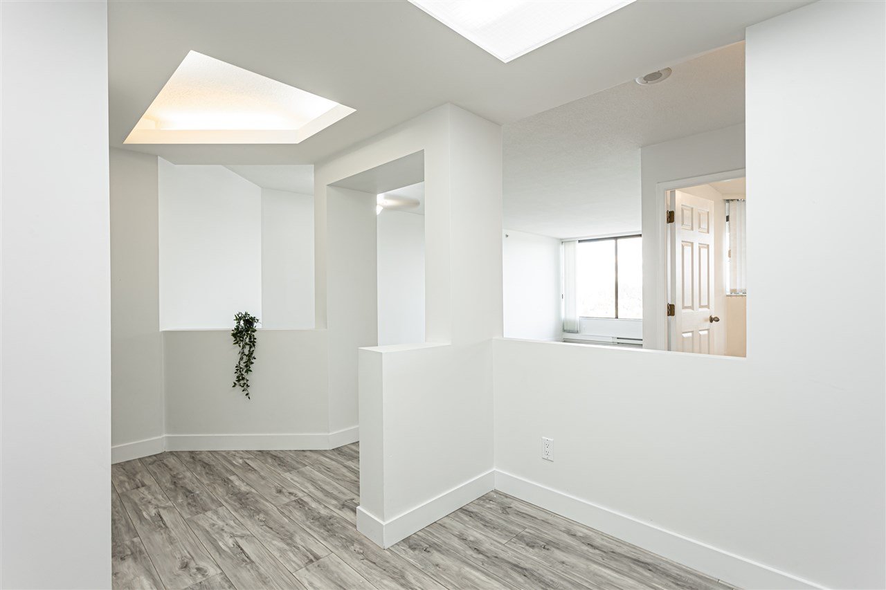1508-13383 108 Ave