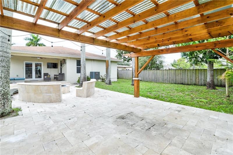 1496 SW 29th Ter