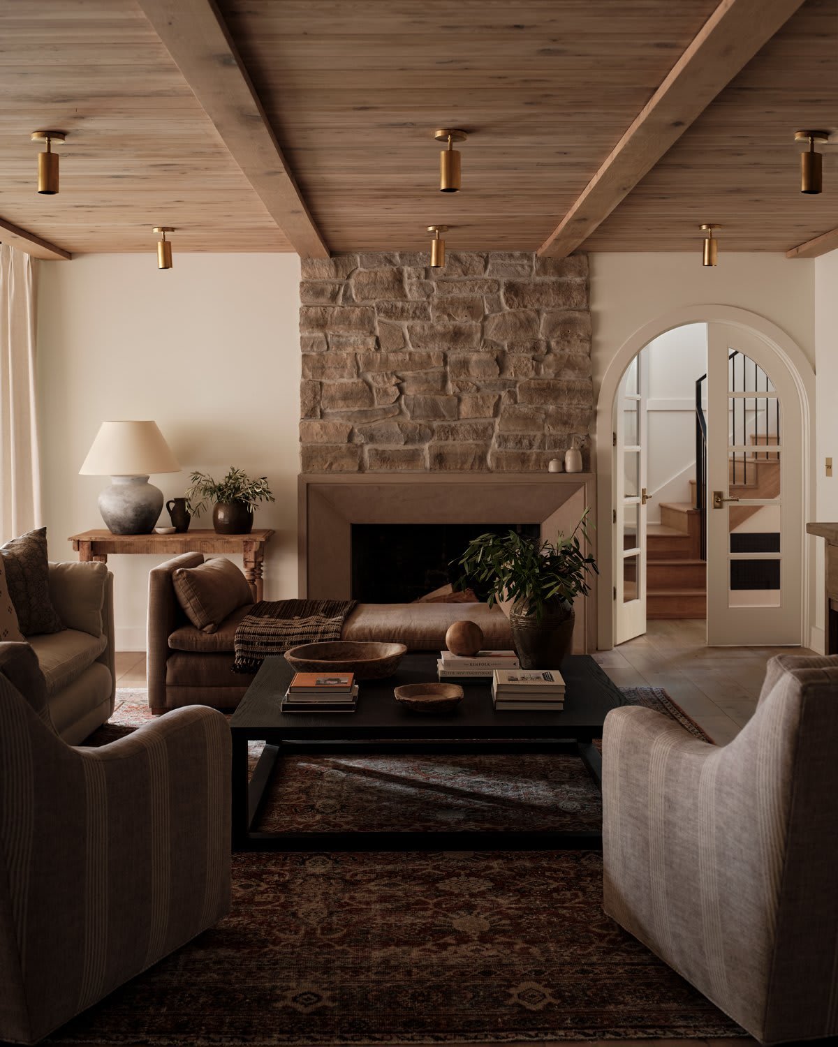 House Tour: Natural Wonder