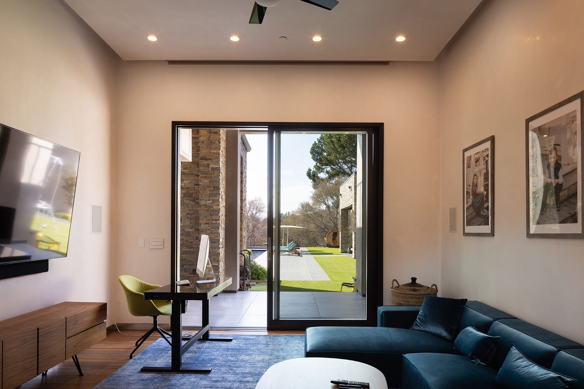 Contemporary Turn-Key Estate in Tehama - 10 Alta Madera Ave