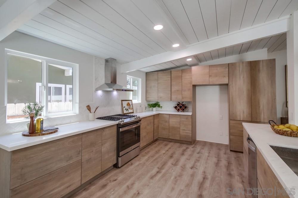 SDSU Mid Century Stunner for Lease