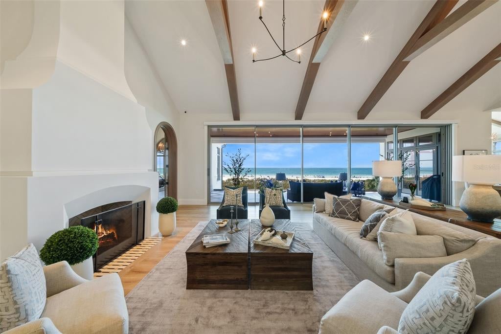 100 Beach Ave, Anna Maria