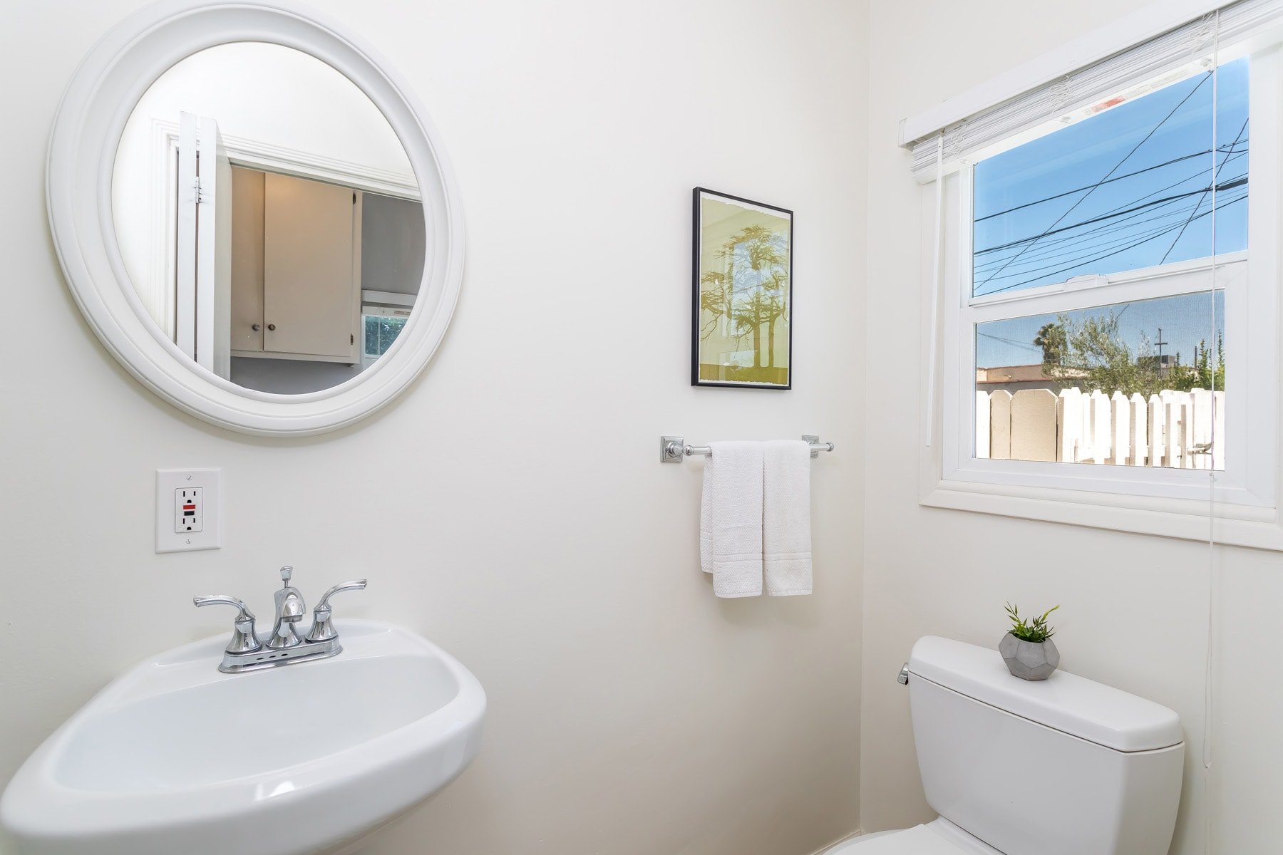 Lovingly Updated Traditional Home in Picfair Village!